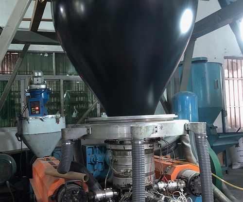 共擠膜設備（bèi）